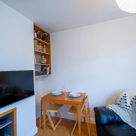 Luxury 1st Floor Modern Flat, Close To With Free Parking Lejlighed Leeds (West Yorkshire)
