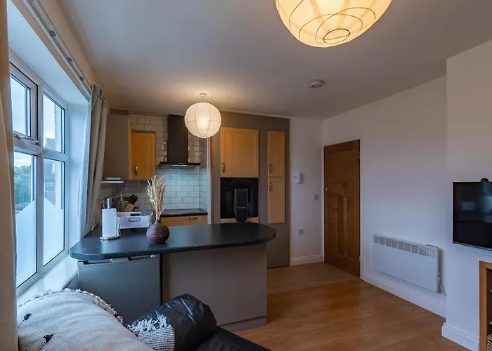 아파트 Luxury 1st Floor Modern Flat, Close To With Free Parking